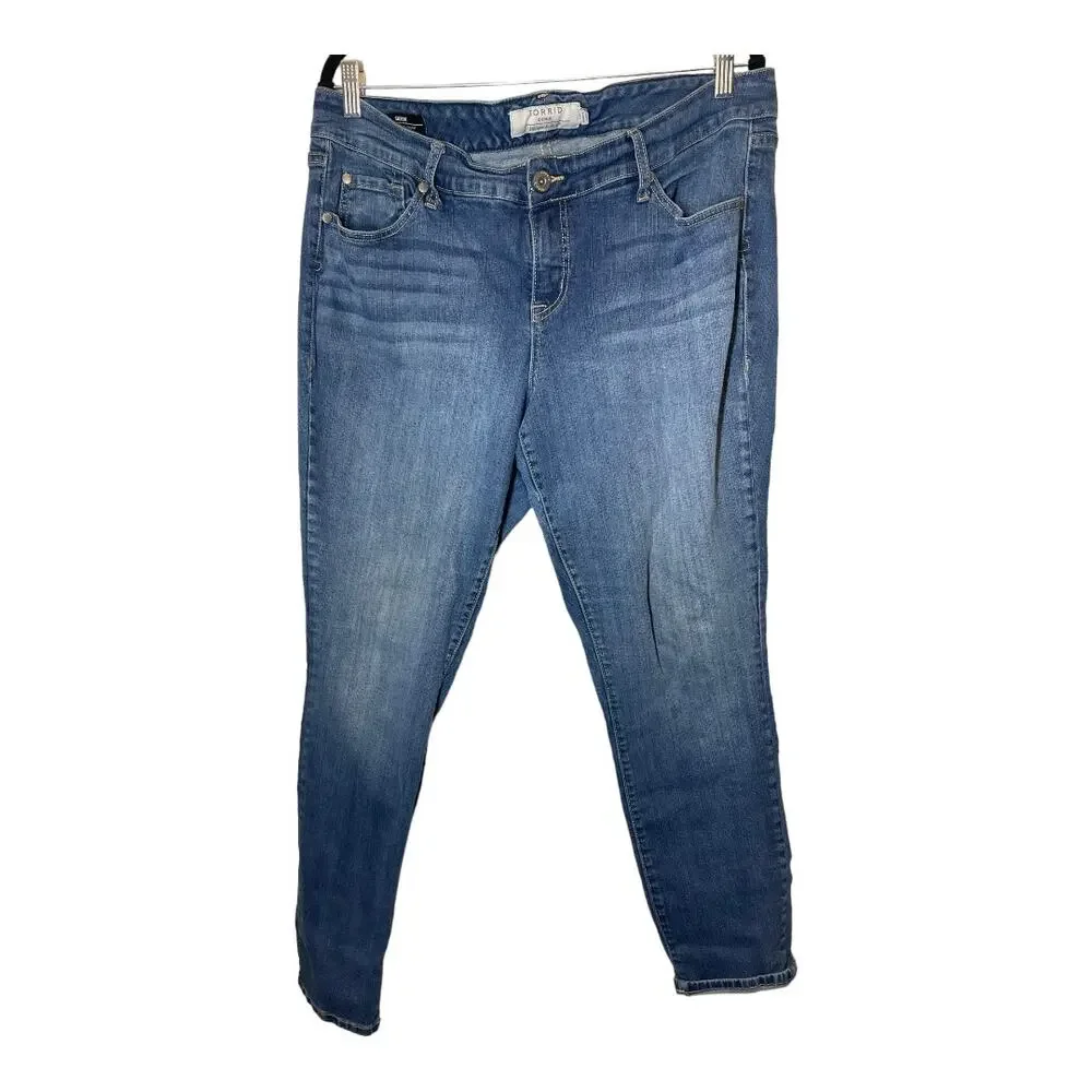 Torrid skinny Jeans 16 Womens Blue